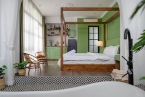 Hanoi Opera Homestay - 2 mins to Hoan Kiem Lake, Cozy, Delicate, 4 BRs, 24-36 m2